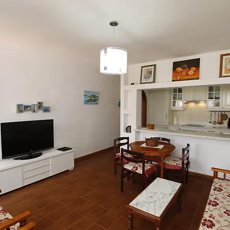 Apartment Raguila 2