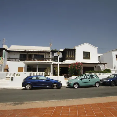 Raguila 2 Apartment *