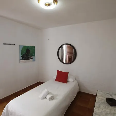 Raguila 2 Apartment *